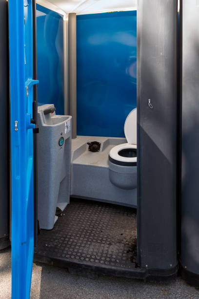 Best Portable toilet rental cost  in Royalton, MN
